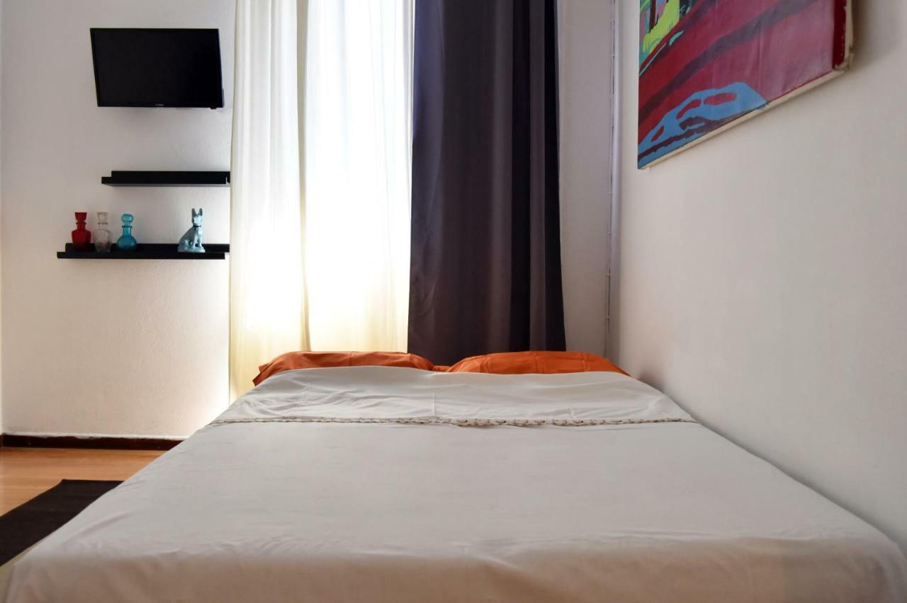 Ferienwohnung Artist'S Lovely Nest Under The Shadow Of The Parthenon Athen Exterior foto
