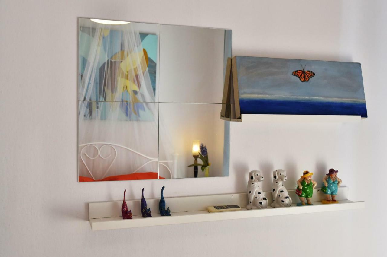 Ferienwohnung Artist'S Lovely Nest Under The Shadow Of The Parthenon Athen Exterior foto