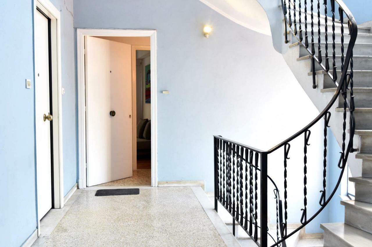 Ferienwohnung Artist'S Lovely Nest Under The Shadow Of The Parthenon Athen Exterior foto