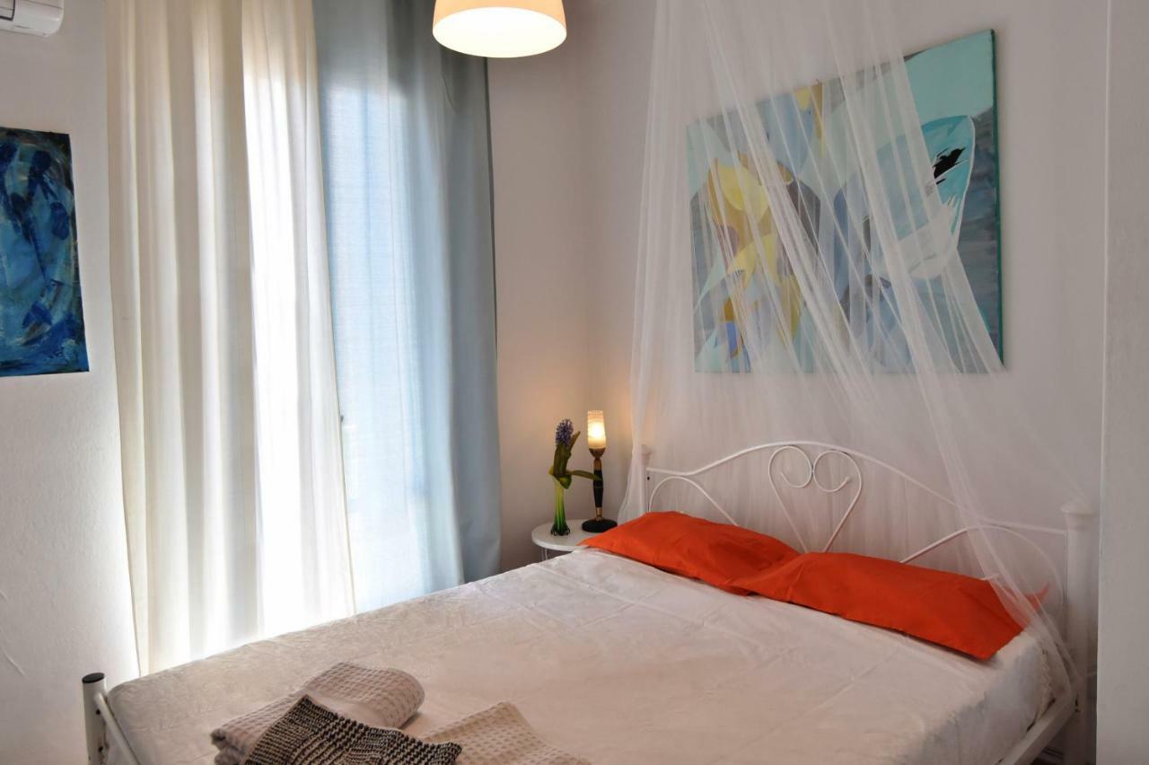 Ferienwohnung Artist'S Lovely Nest Under The Shadow Of The Parthenon Athen Exterior foto